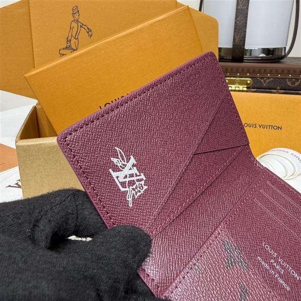 2026122105455981 270